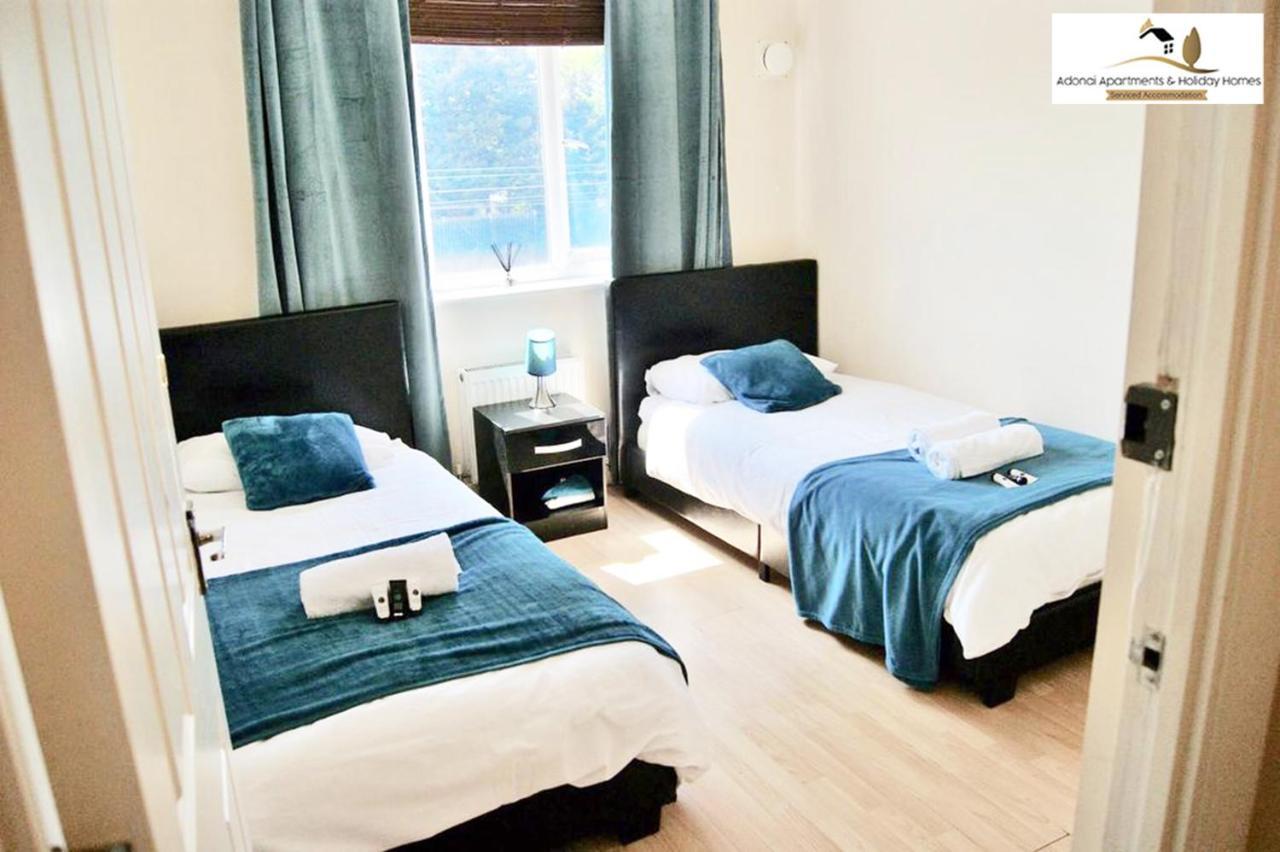 2 Bedroom Apartment At Dagenham , Adonai Serviced Accommodation, Free Wifi And Parking 외부 사진