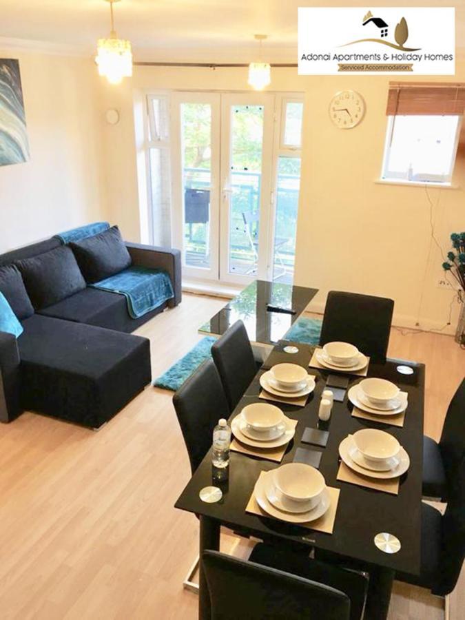 2 Bedroom Apartment At Dagenham , Adonai Serviced Accommodation, Free Wifi And Parking 외부 사진