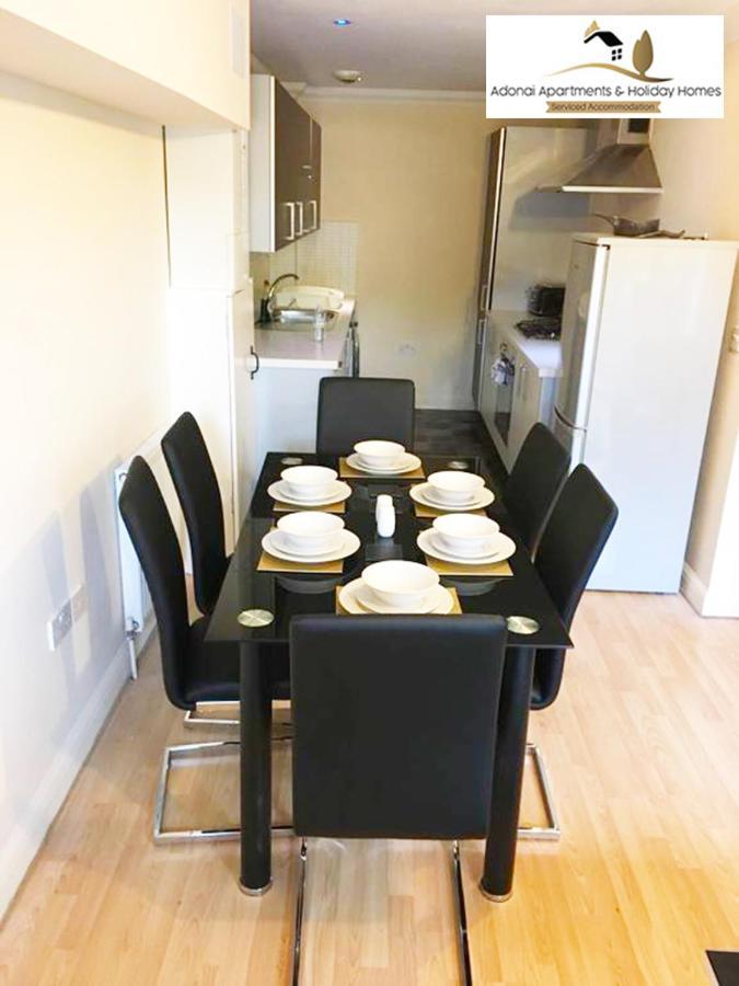 2 Bedroom Apartment At Dagenham , Adonai Serviced Accommodation, Free Wifi And Parking 외부 사진